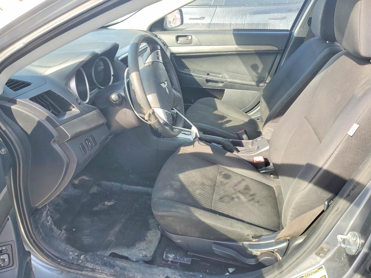 2015 Mitsubishi Lancer es