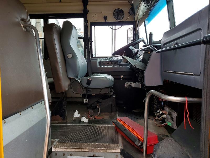 2013 Blubird 2013 Bluebird Vision-School Bus