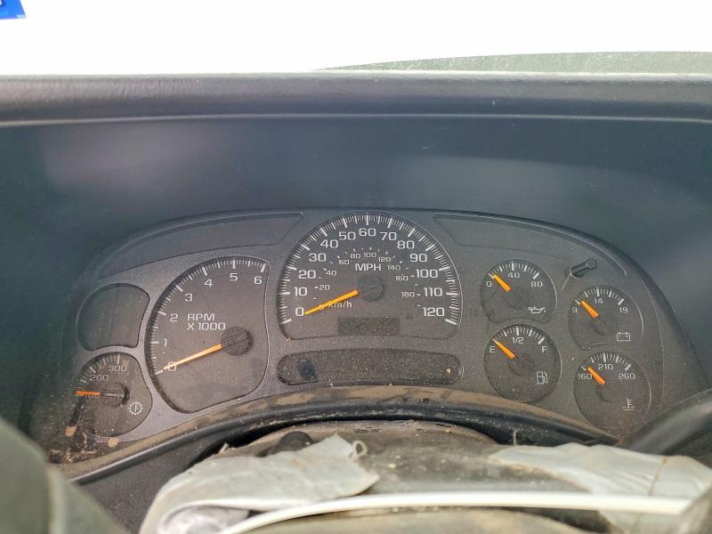 2005 Chevrolet Silverado 2500 Utility / Service Truck