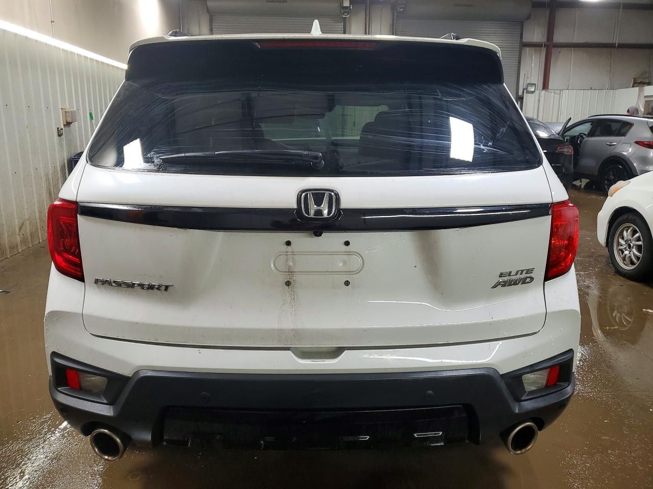 2023 Honda Passport Elite