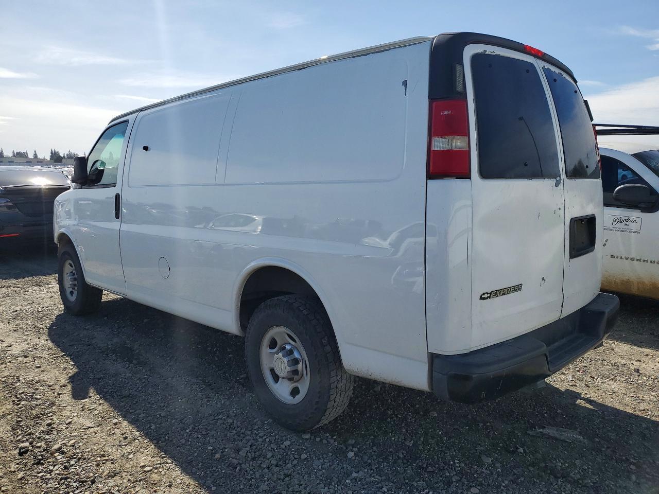 2010 Chev Rolet Express 2500 Cargo Delivery Van