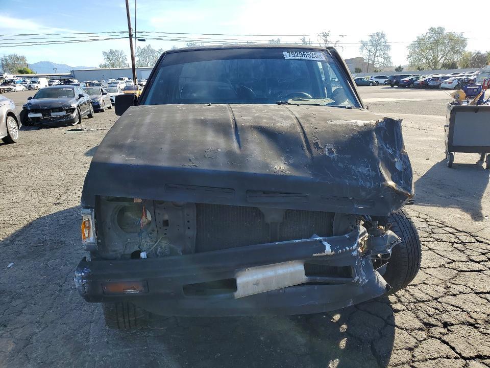 1990 Nissan Truck Base