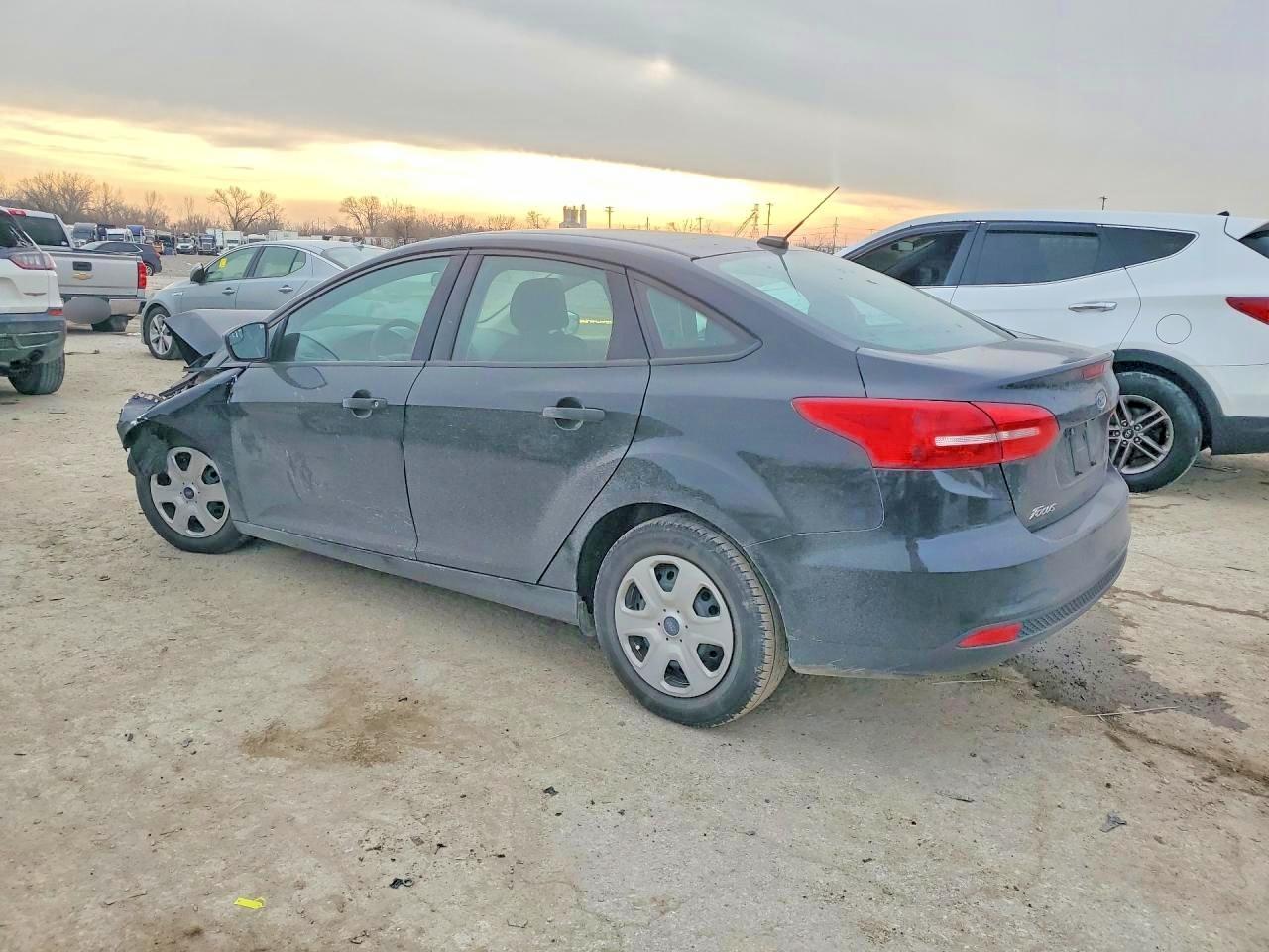 2018 Ford Focus s