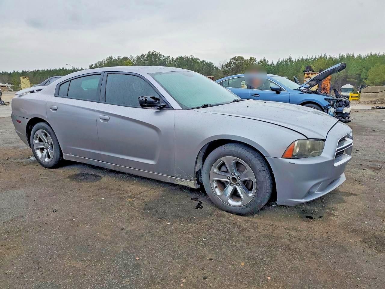 2013 Dodge Charger se