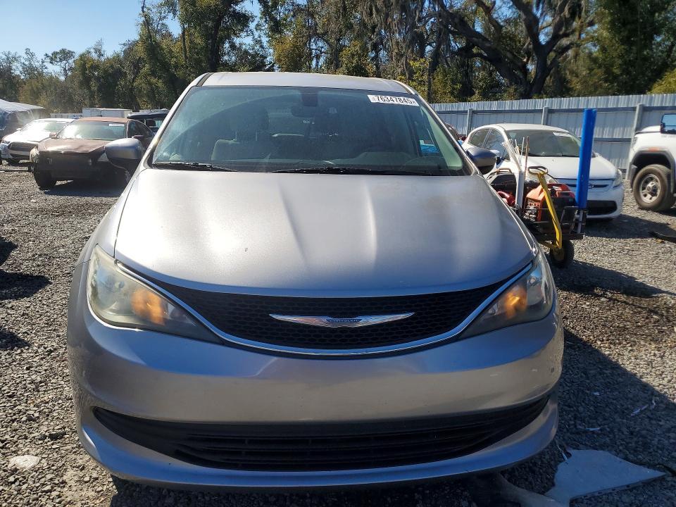 2017 Chrysler Pacifica lx