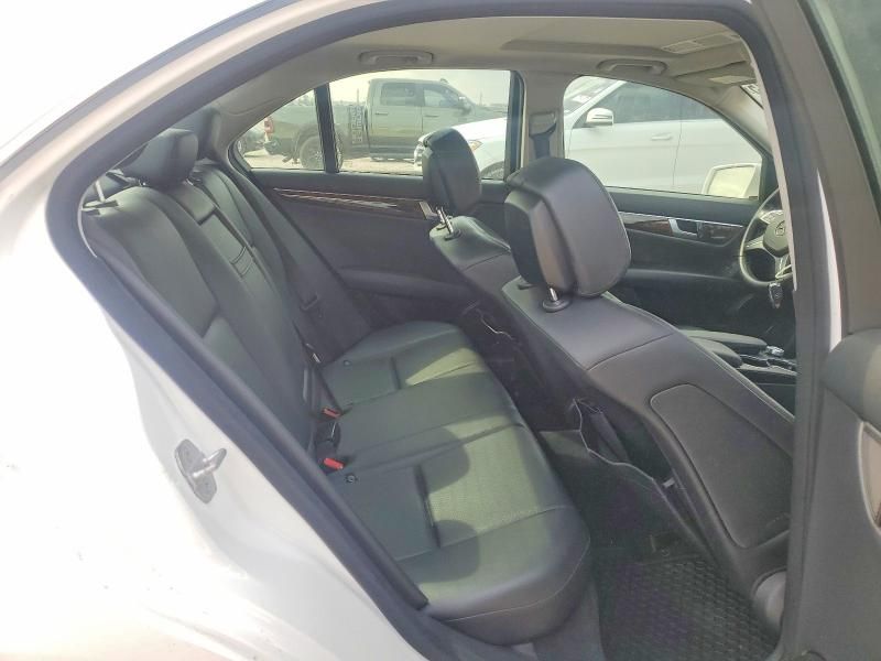 2013 Mercedes-Benz C 250