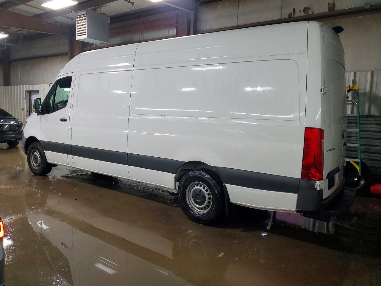 2019 Benzhou Sprinter Cargo 2500
