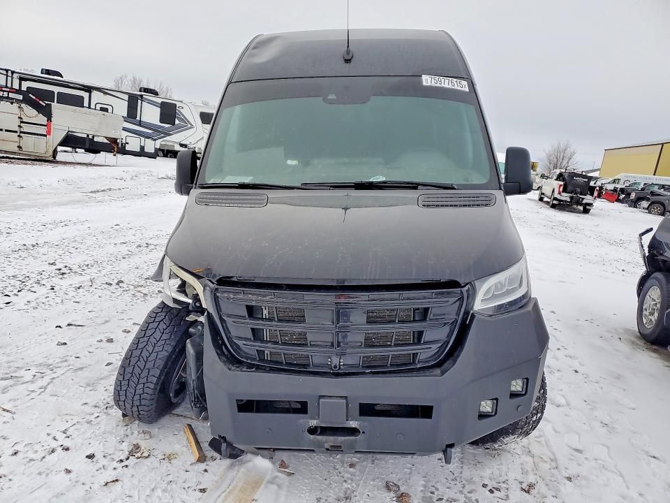 2024 Mercedes-Benz Sprinter 2500