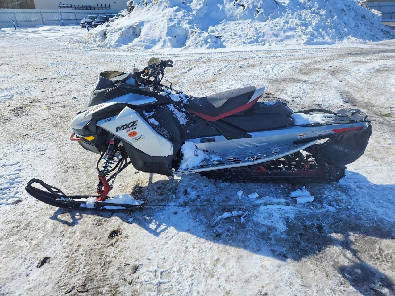 2024 Skidoo MXZ XRS850