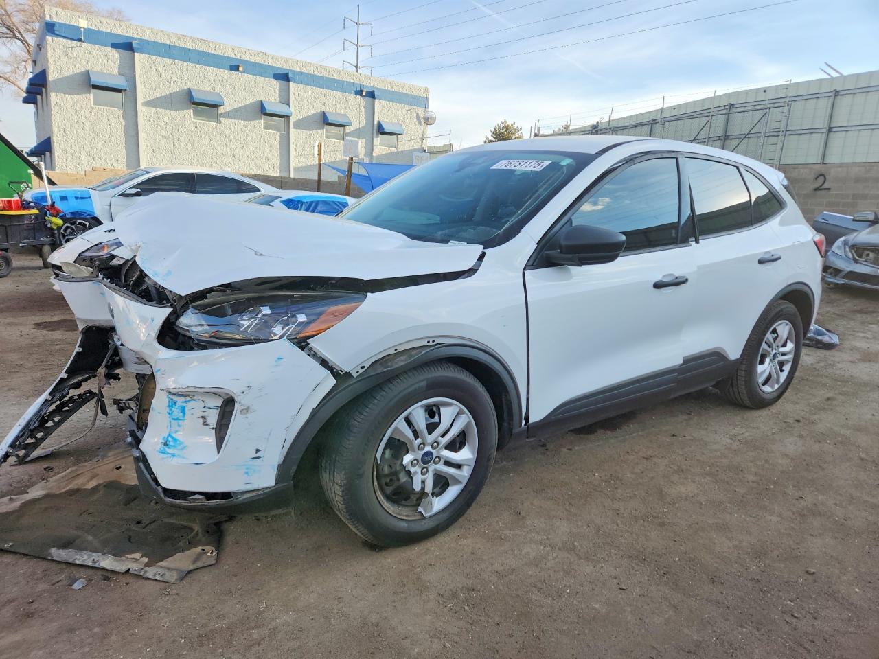2020 Ford Escape s