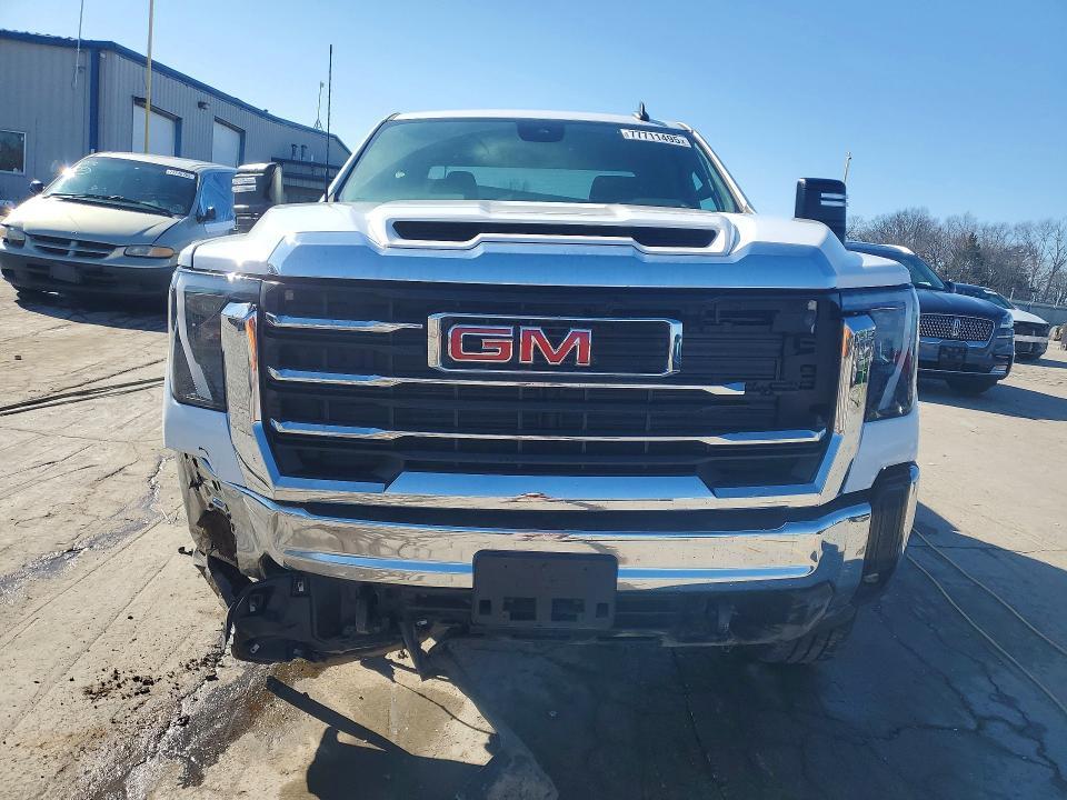 2025 GMC Sierra K2500 SLE