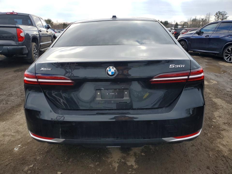 2024 BMW 530 xi