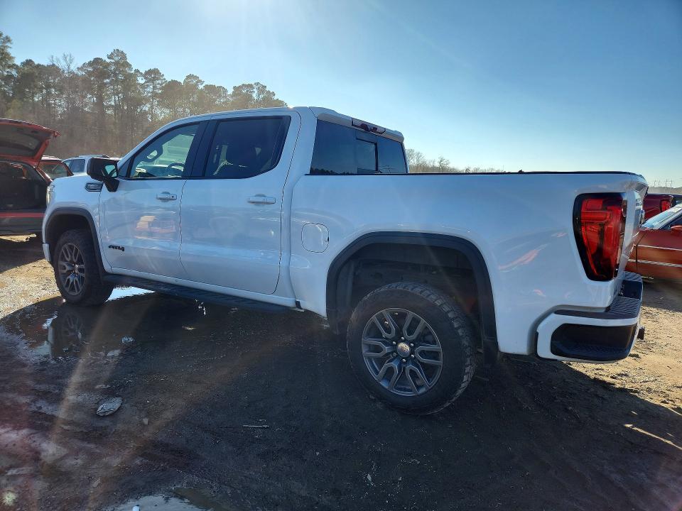 2021 GMC Sierra K1500 AT4