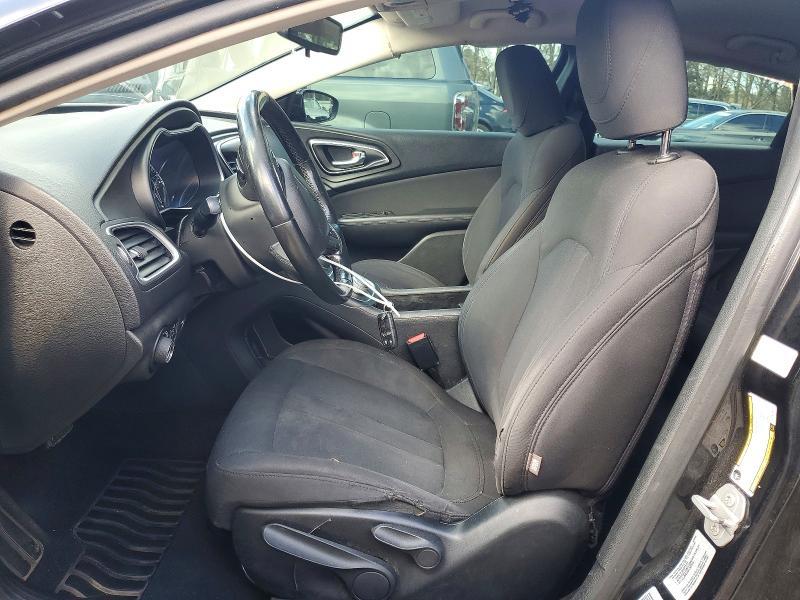 2016 Chrysler 200 lx