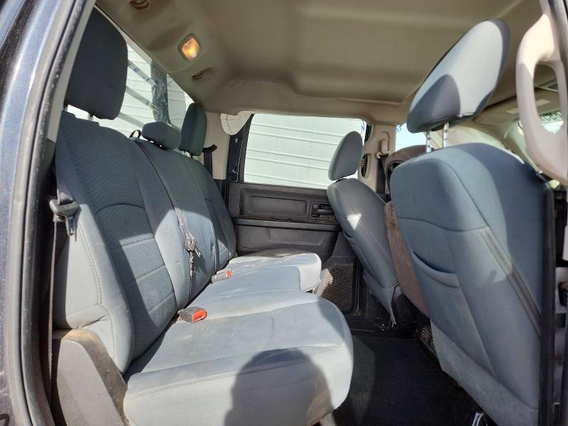 2014 Dodge RAM 2500 Flatbed Truck
