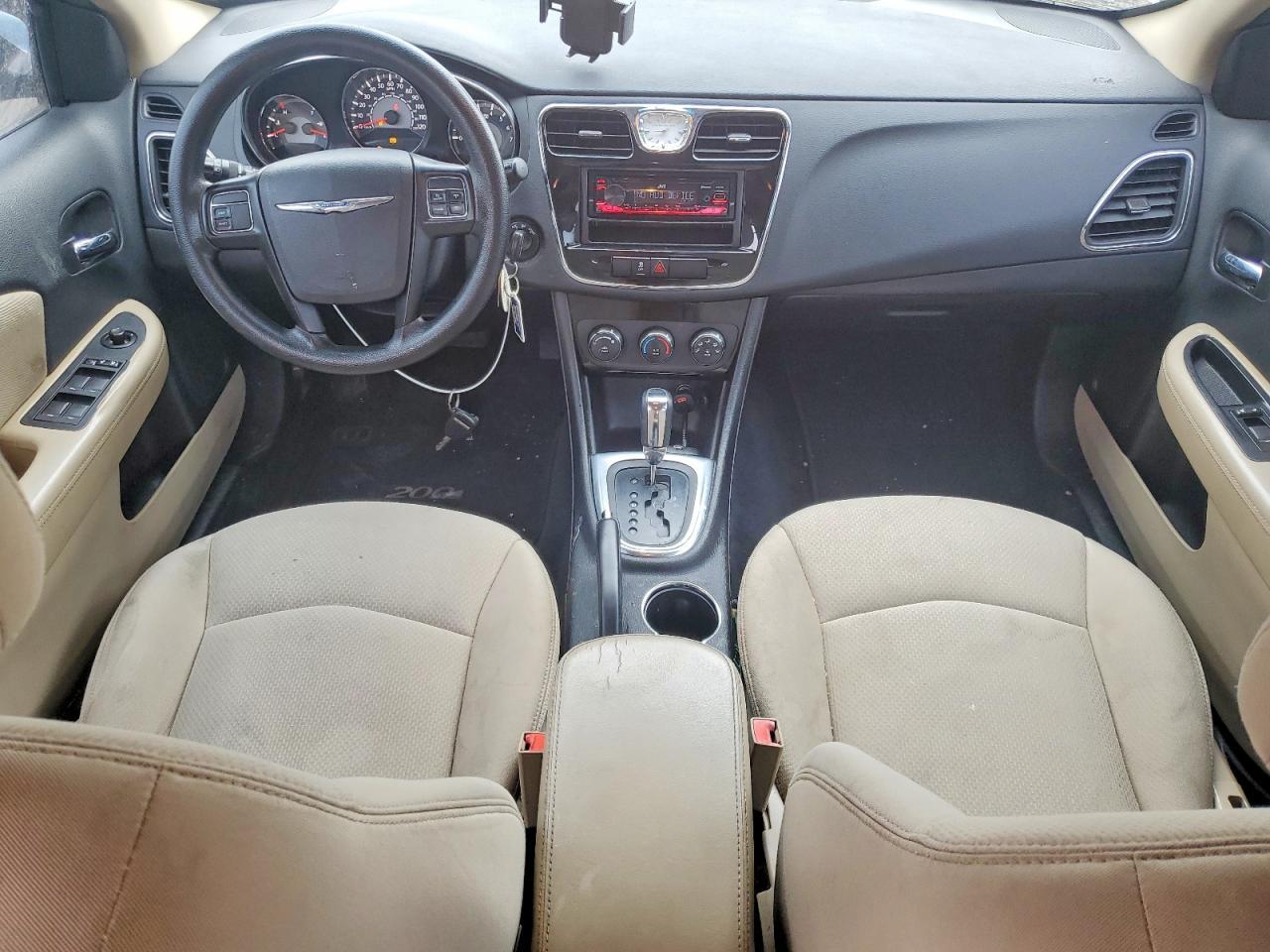 2013 Chrysler 200 lx