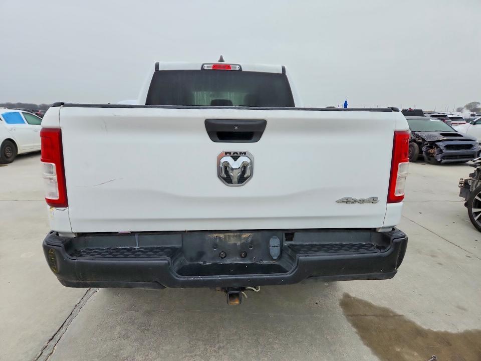 2019 Dodge Ram 1500 Tradesman 4WD V8 Crew cab