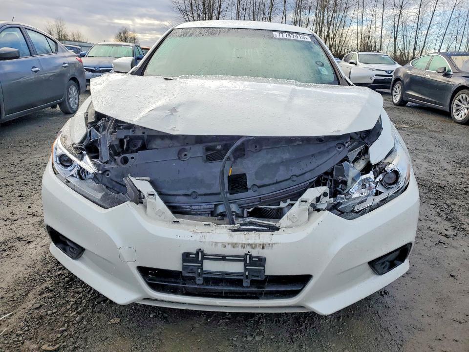 2016 Niss Altima 2.5 sl