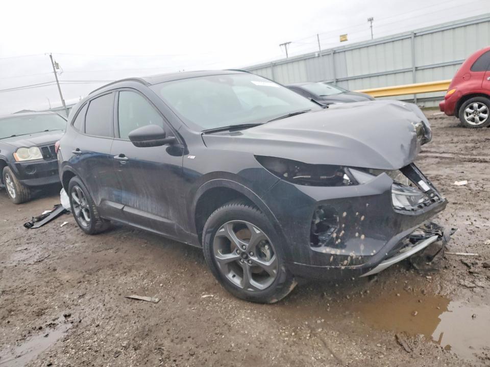 2024 Ford Escape st Line