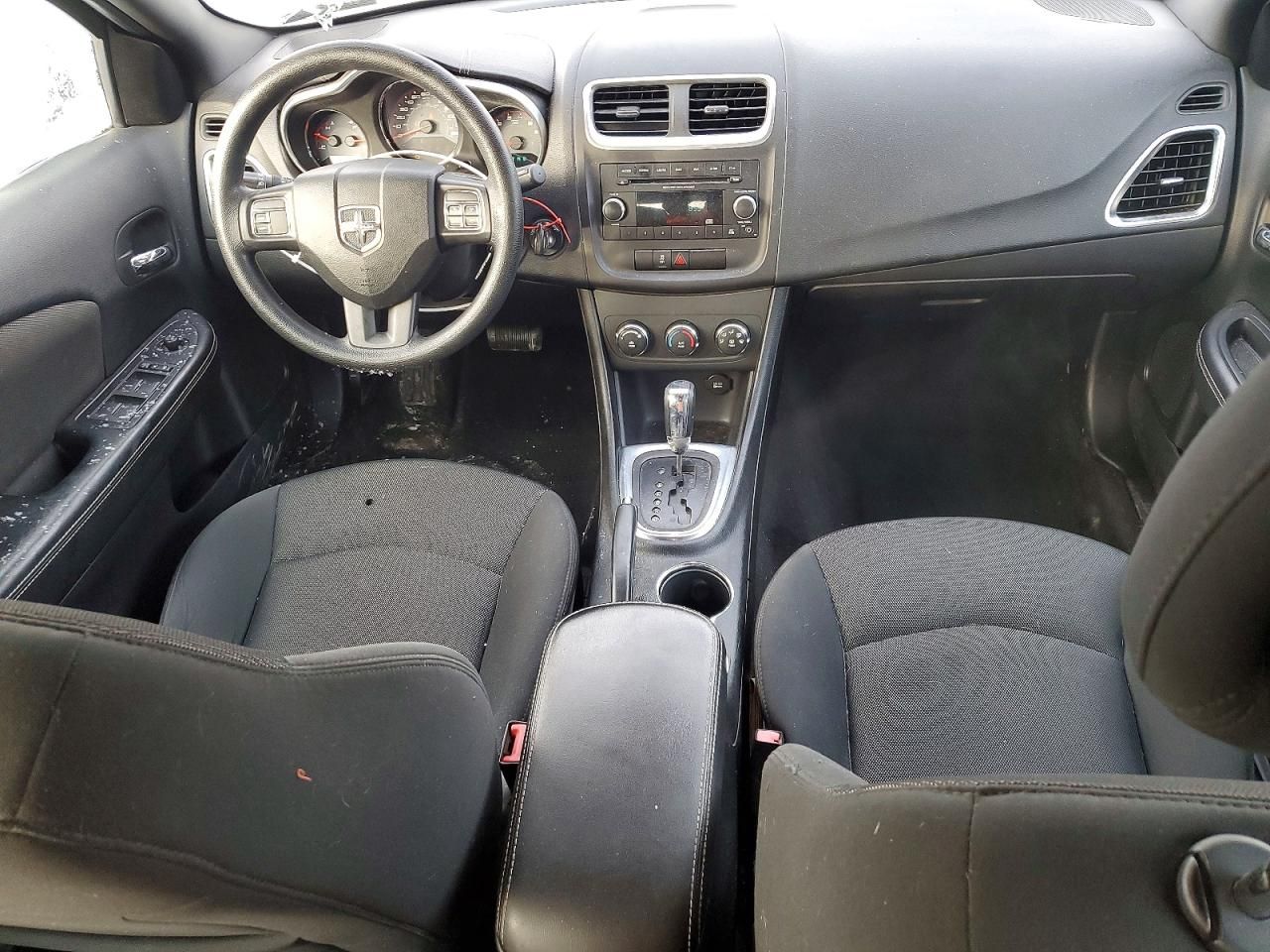 2013 Dodge Avenger se