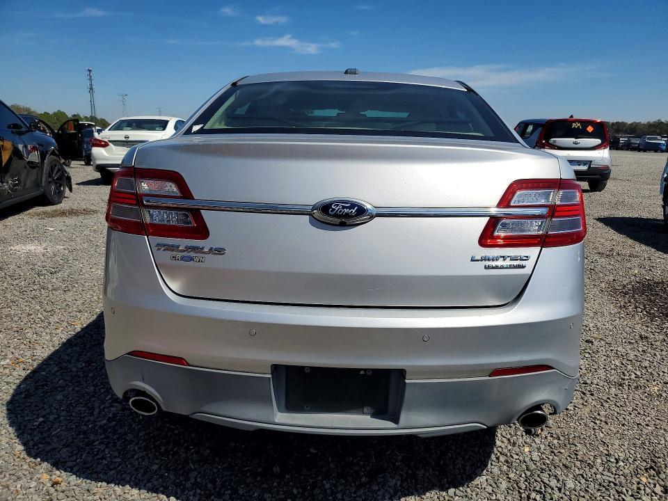 2015 Ford Taurus Limited