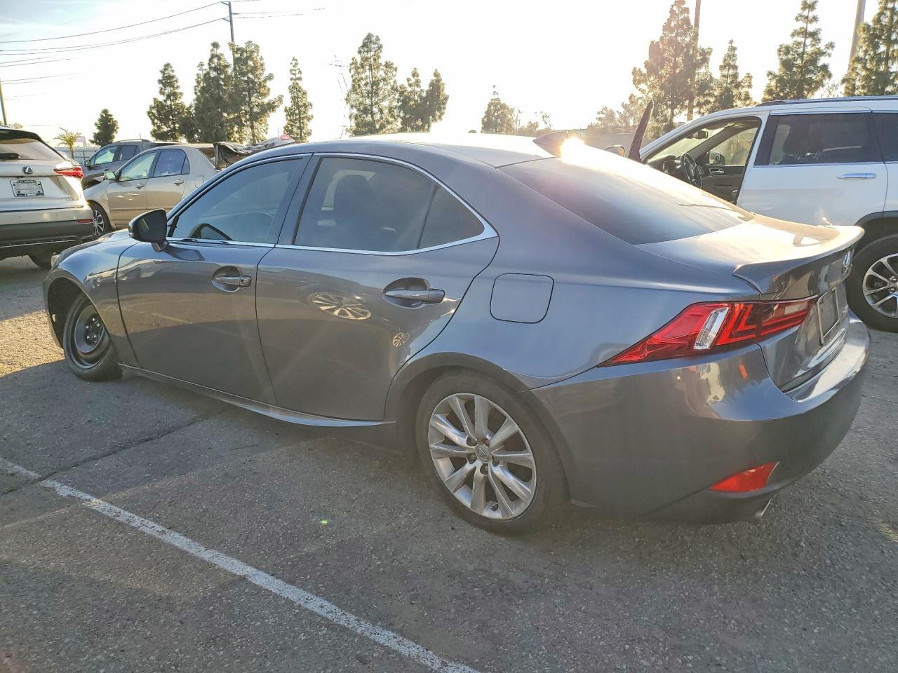2016 Lexus Is 200t