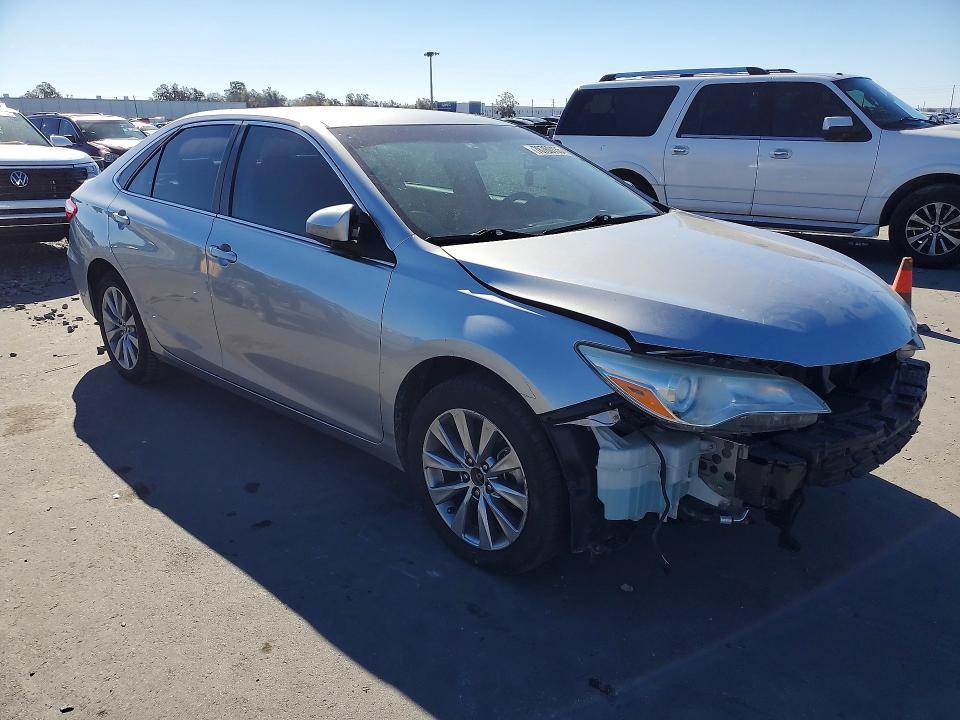 2015 Toyota Camry xle