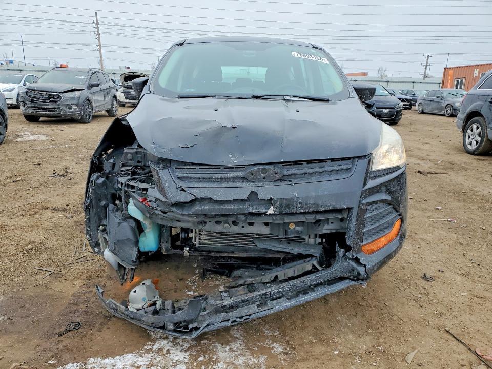 2015 Ford Escape s