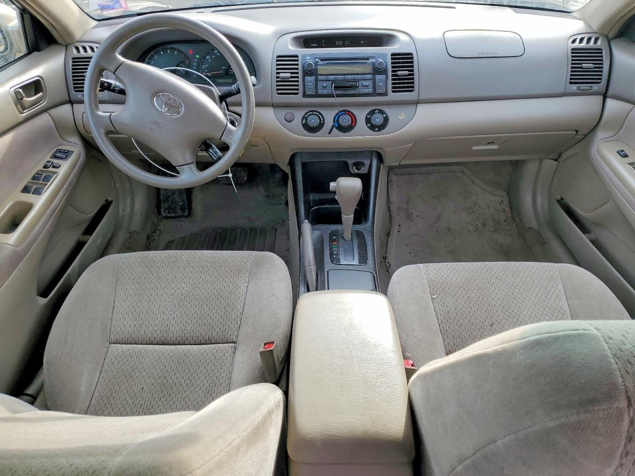2002 Toyota Camry le