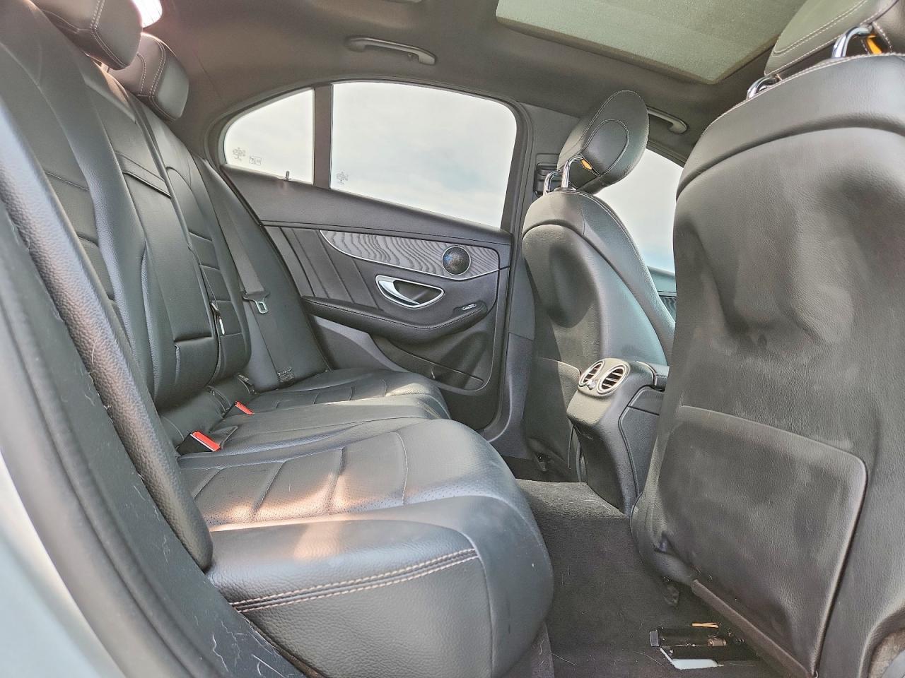 2017 Mercedes-Benz C300