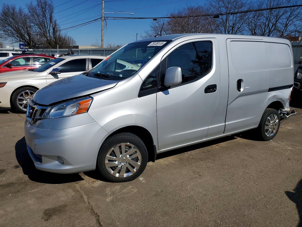 2020 Nissan 2021 Nissan NV200 SVNV200 SV Cargo Van FWD W/ABS H