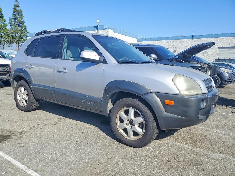 2005 Hyundai Tucson gls
