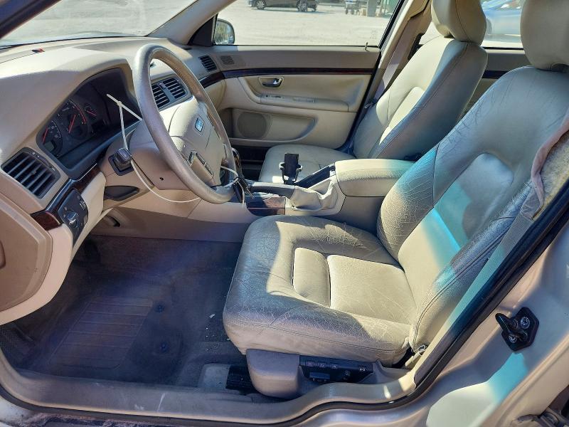 2001 Volvo S80