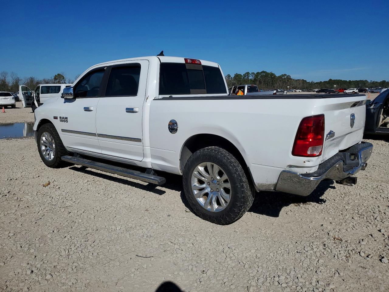2014 Dodge RAM 1500 SLT