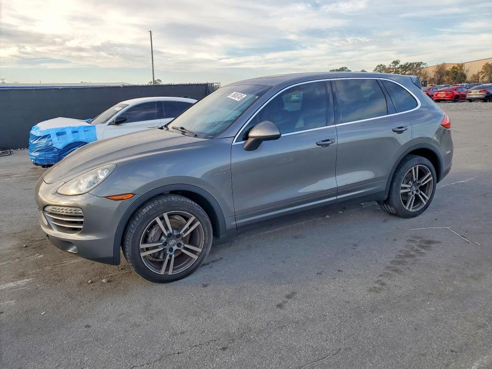 2013 Porsche Cayenne