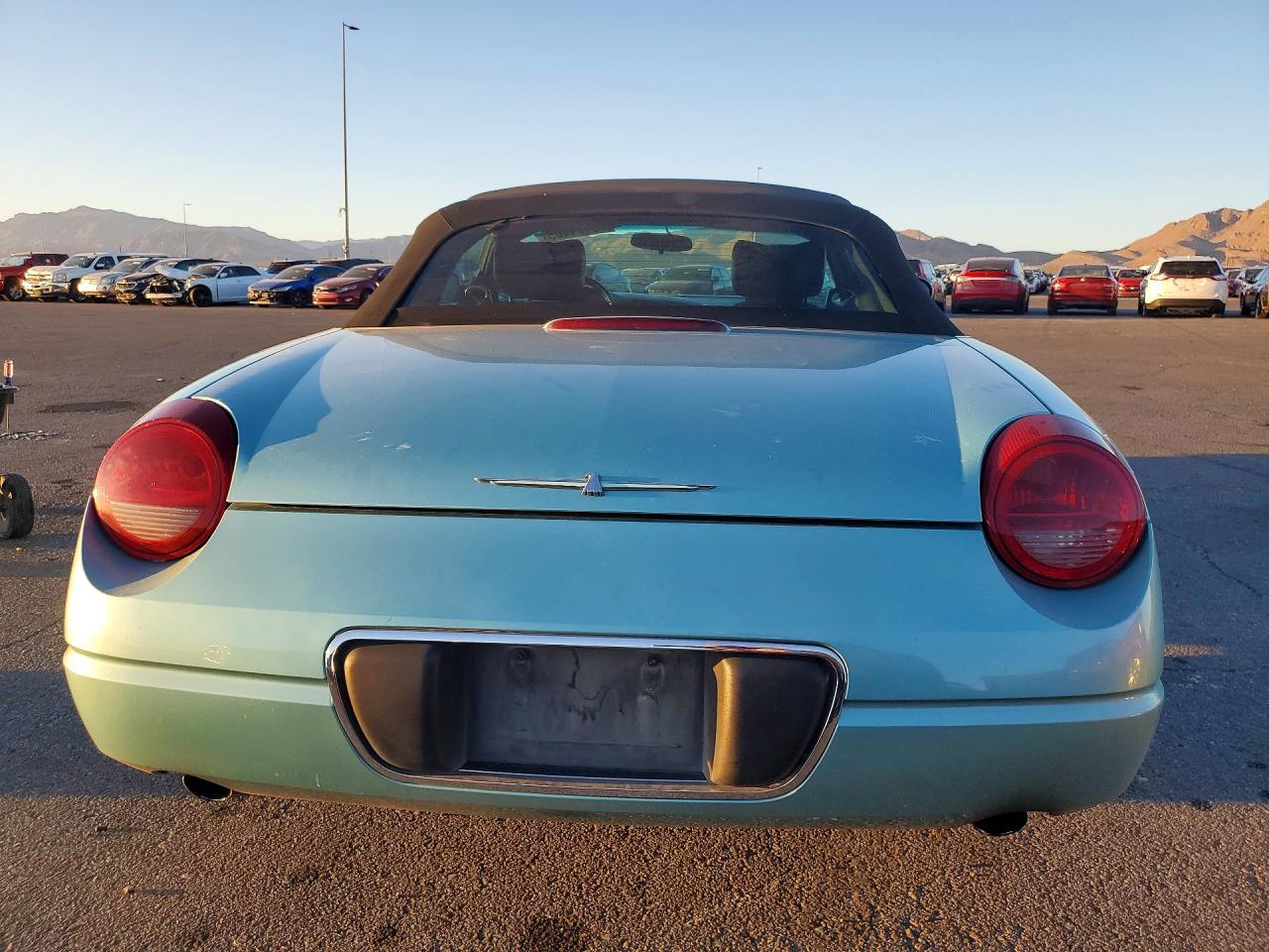 2002 Ford Thunderbird