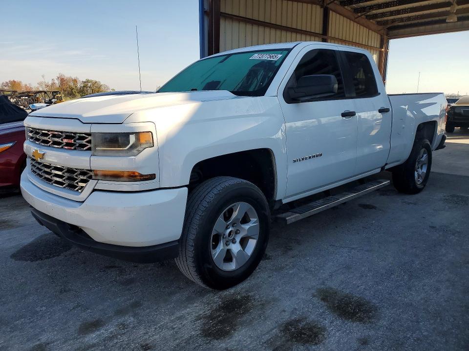 2016 Chevrolet Silverado C1500 Custom