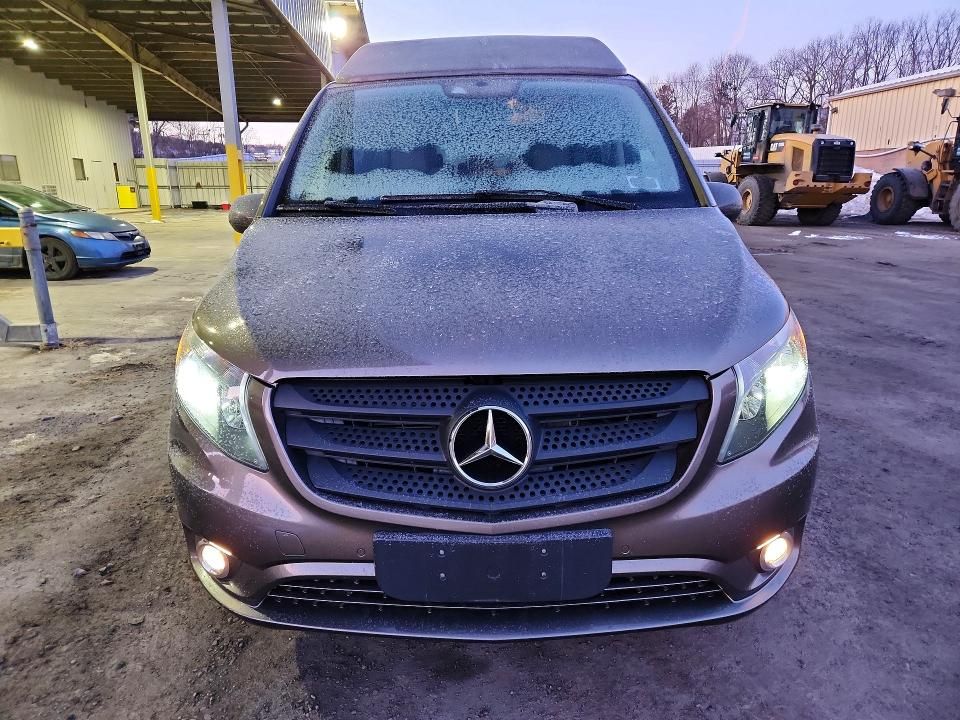 2018 Mercedes-Benz Metris