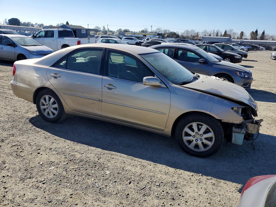 2002 Toyota Camry le