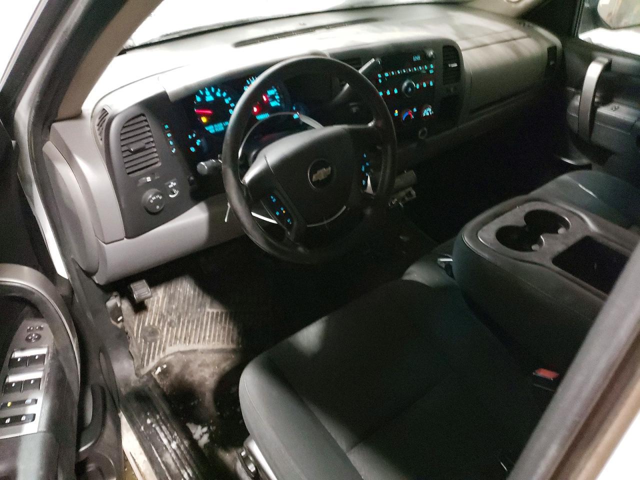 2013 Chevrolet Silverado K1500 LS