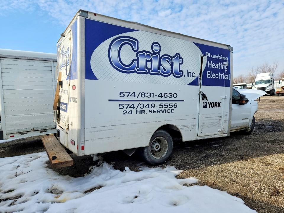 2018 Chevrolet Silverado BOX Truck