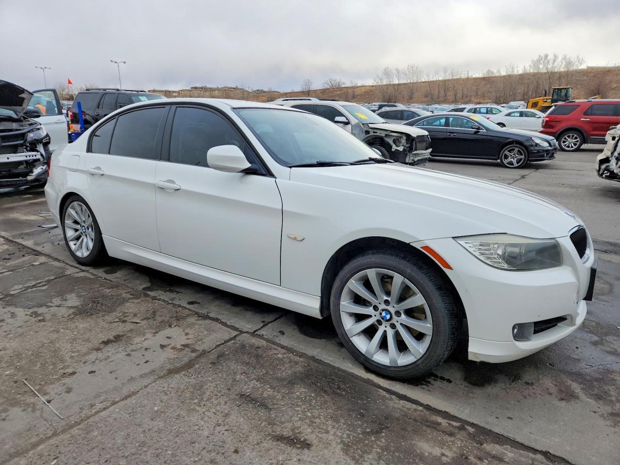 2011 BMW 328 i