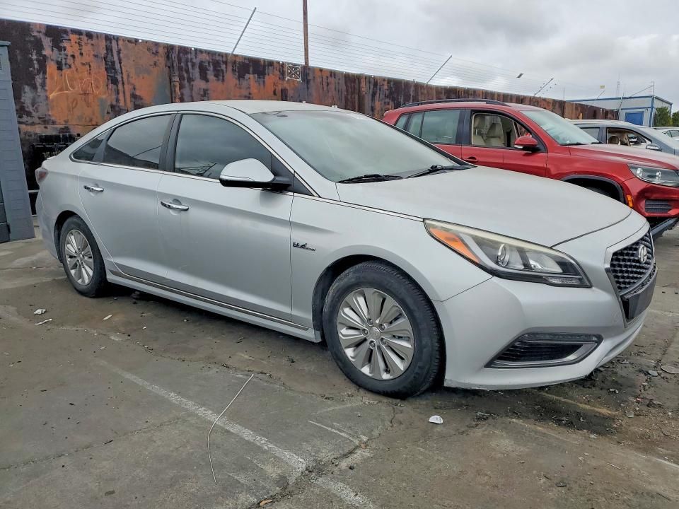 2016 Hyundai Sonata Hybrid