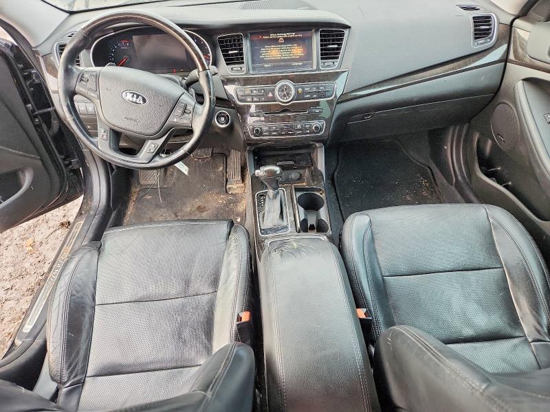 2015 KIA Cadenza Premium