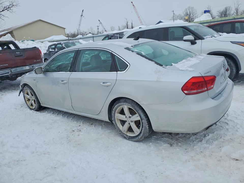 2015 Volkswagen Passat s