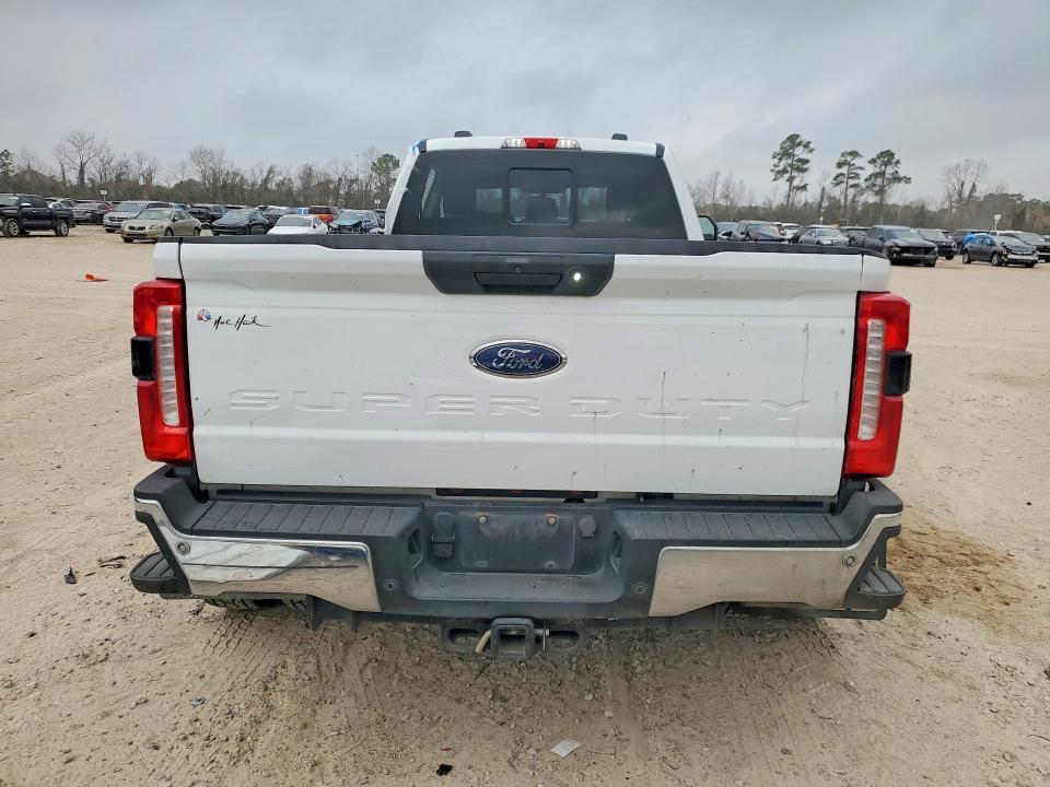 2023 Ford F350 Super Duty