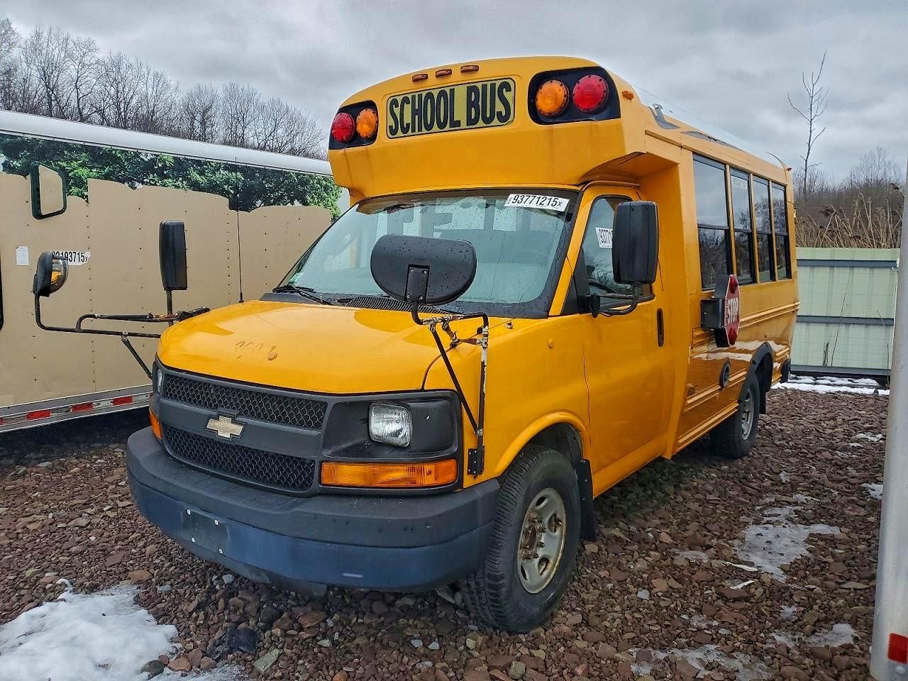 2016 Chevrolet Express G3-Bus
