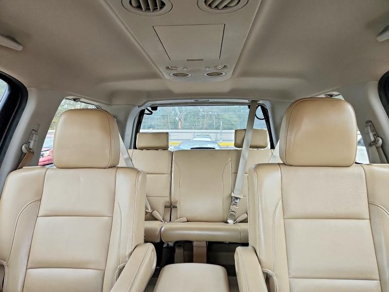 2012 Nissan Armada Platinum