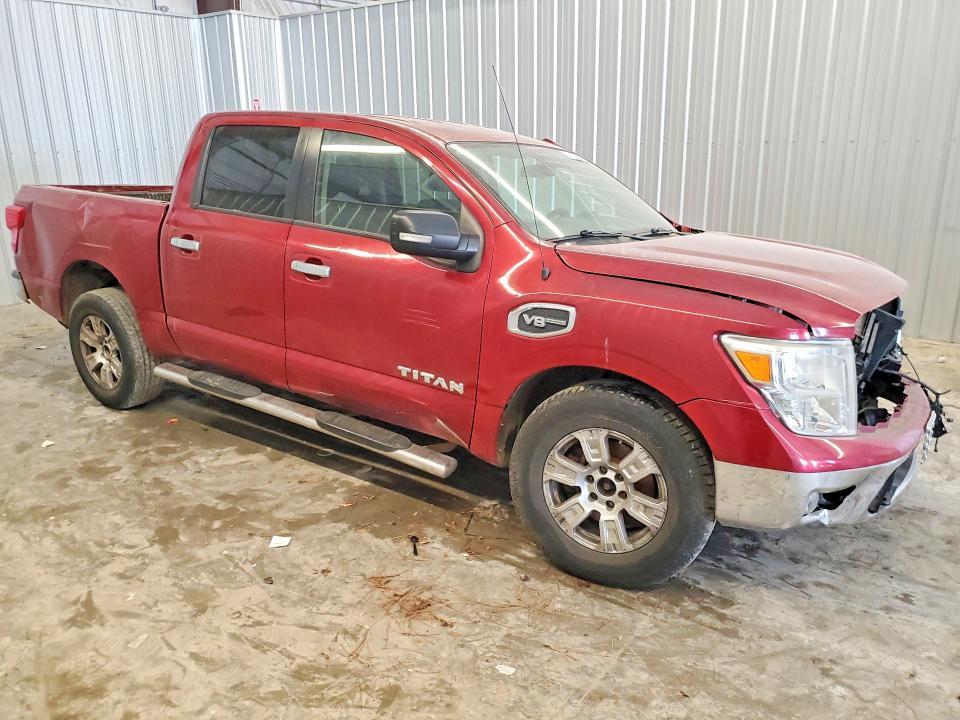 2017 Nissan Titan sv