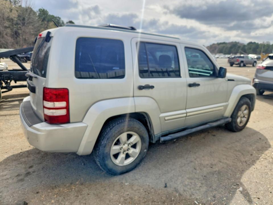 2011 Jeep Liberty Sport